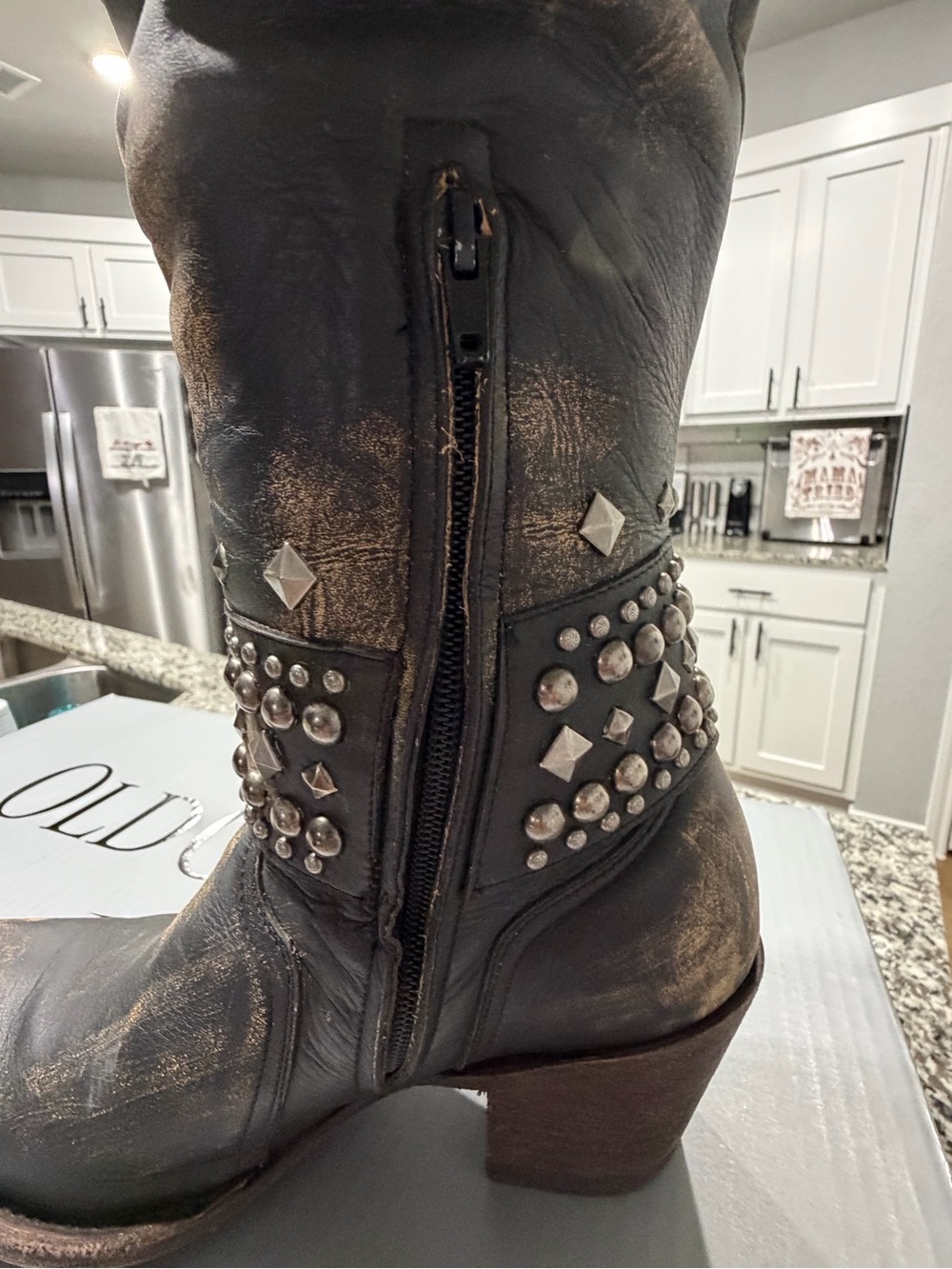 Old Gringo Beige and Black Silver Label Belinda boots relaxed fit size 9. - Picture 11 of 16